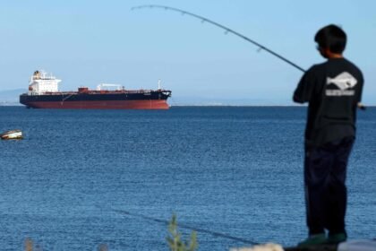 Oil industry sees war windfall but girds for political blowback
