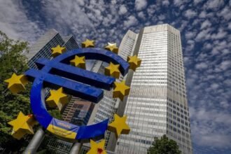 Eurozone inflation up slightly in July