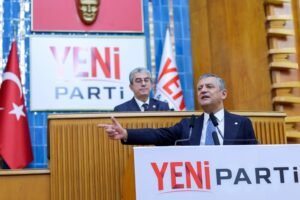 New Party turns to supporters for funding after CHP split