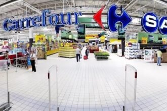 A101 operator takes control of CarrefourSA